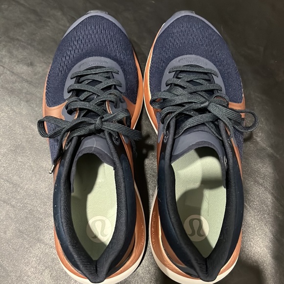 Chargefeel Low Women’s Workout Shoe - Picture 12 of 15